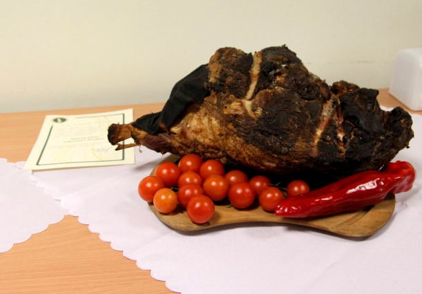 Wędzony udziec wieprzowy z Przelewic