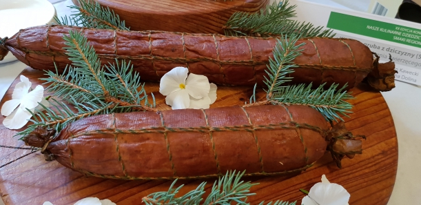 Kiełbasa gruba z dziczyzny