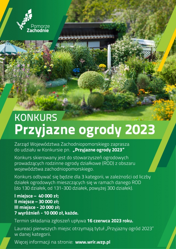 Zdjęcie przedstawiające ogród z krzewami i trawą