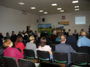 Uczestnicy Forum Rolników Ekologicznych z województwa zachodniopomorskiego wysłuchują prelekcji
